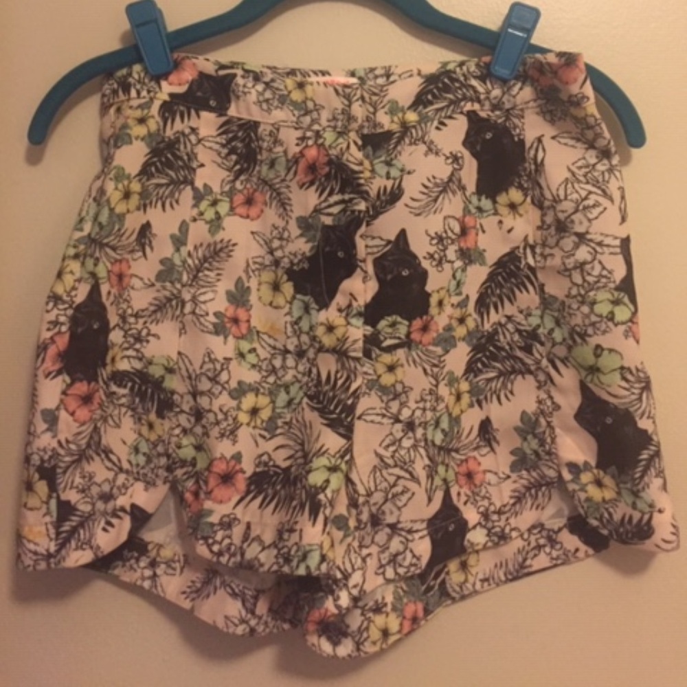 Tropical Cat-Print Shorts